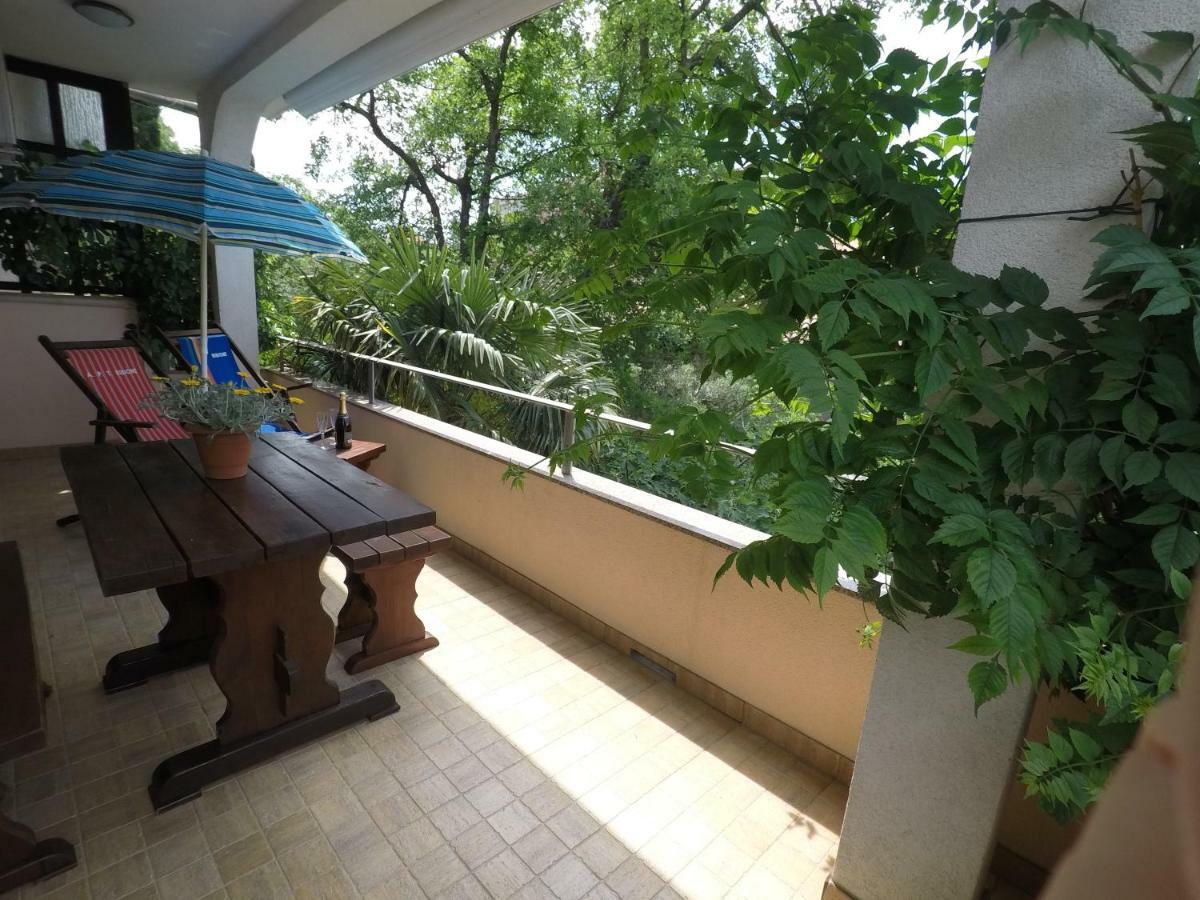 Apartman Stefanija セルツェ エクステリア 写真